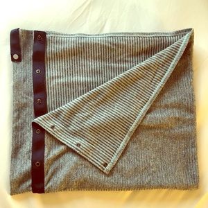 Lululemon Infinity Scarf